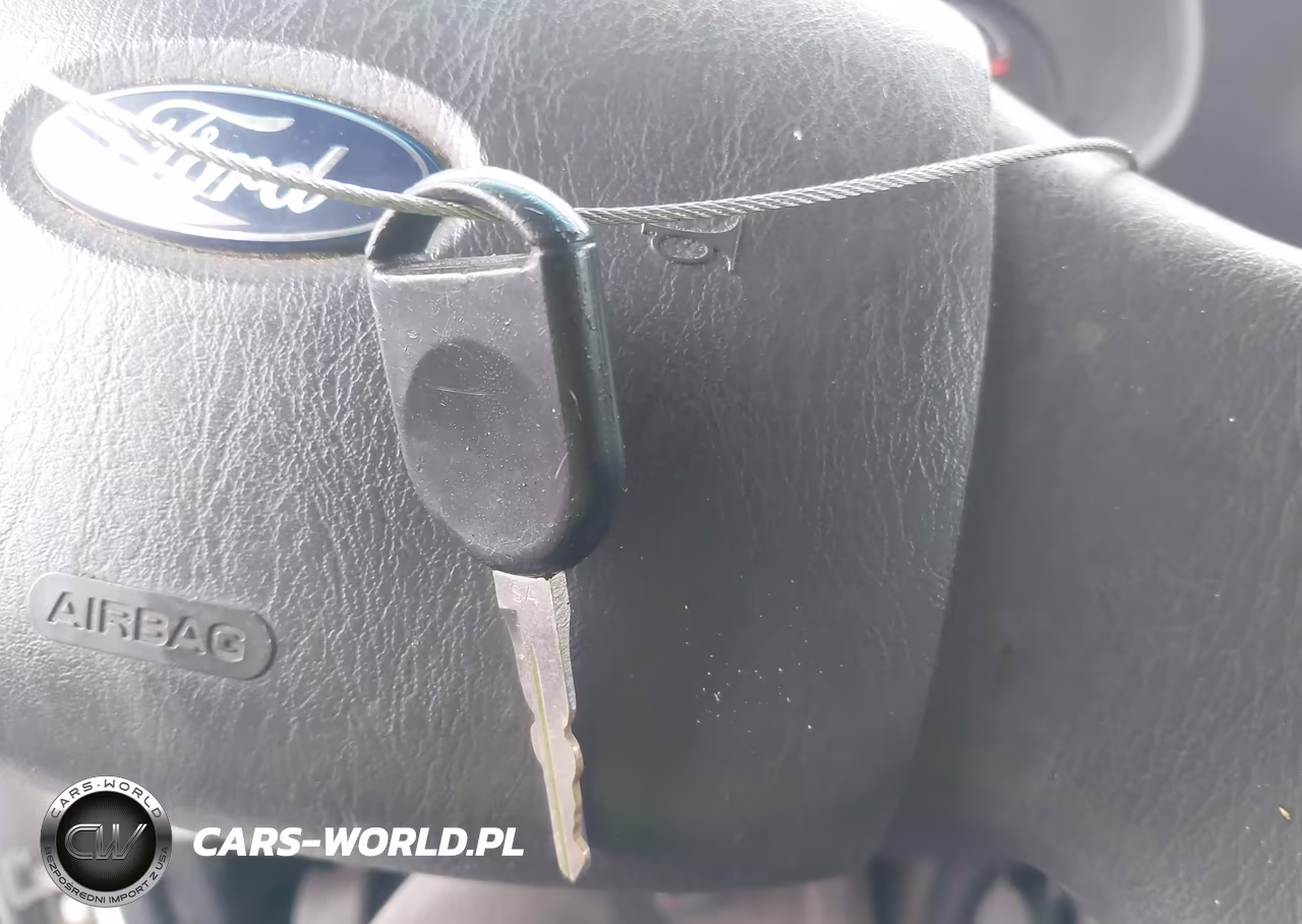 2008 Ford E-350 Super Duty Xl VIN:1FBSS31L38DA92744 - 11