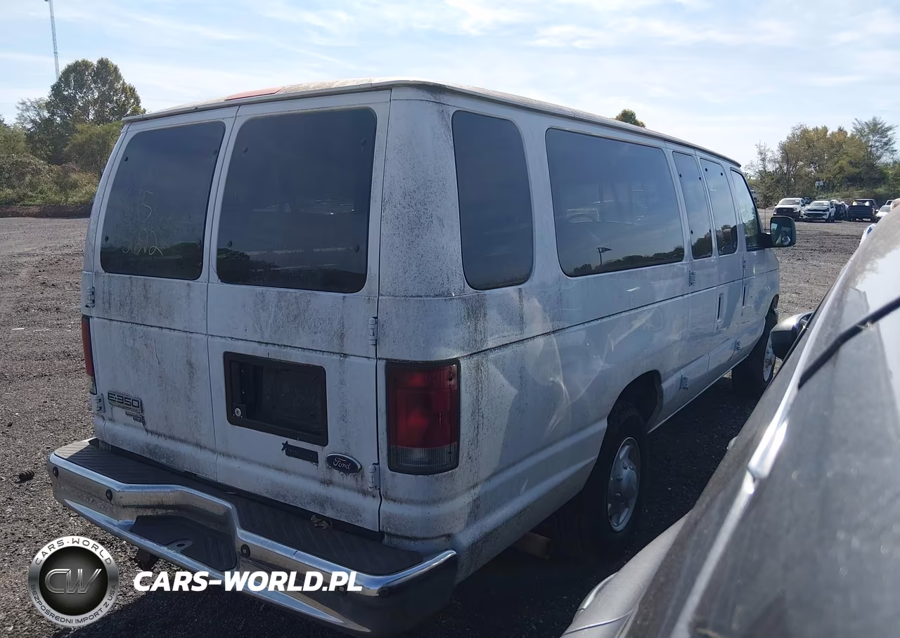 2008 Ford E-350 Super Duty Xl VIN:1FBSS31L38DA92744 - 4