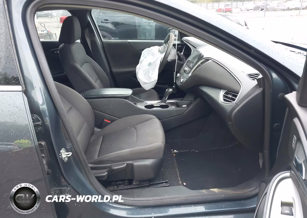 2020 Chevrolet Malibu Fwd Lt VIN:1G1ZD5ST1LF107018 - 5