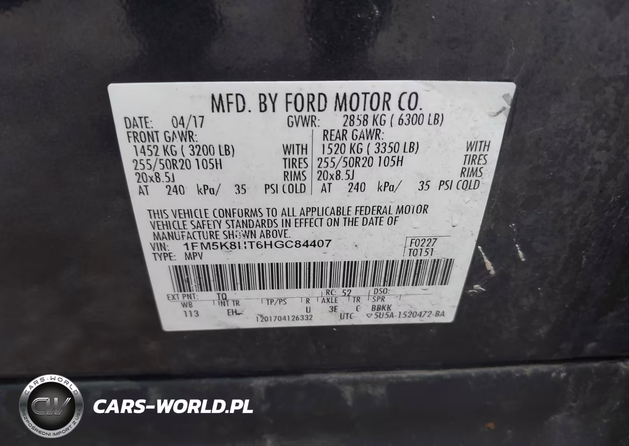 2017 Ford Explorer Platinum VIN:1FM5K8HT6HGC84407 - 9