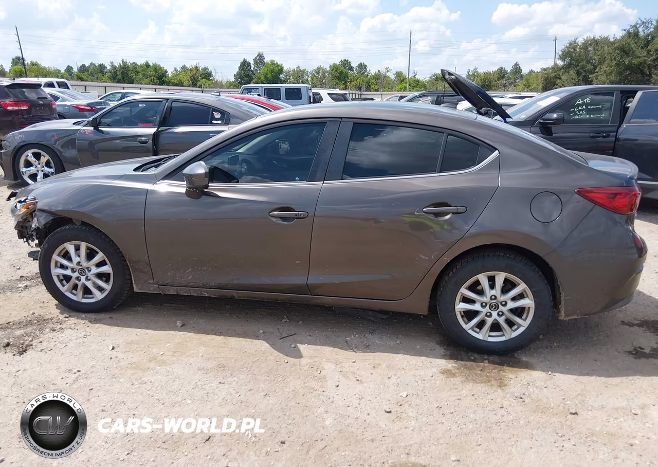2015 Mazda Mazda3 I Touring VIN:3MZBM1V77FM175616 - 14