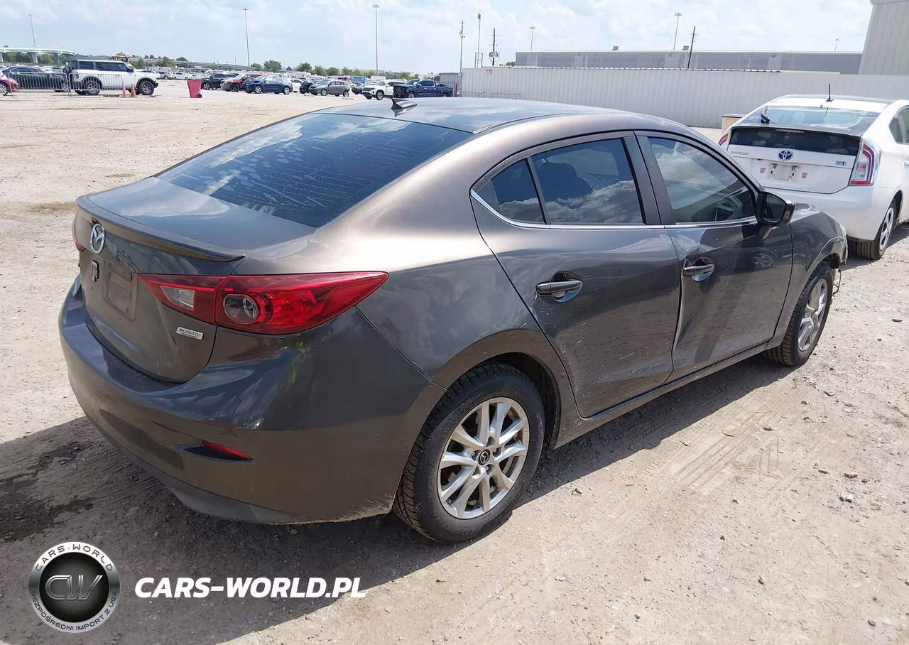 2015 Mazda Mazda3 I Touring VIN:3MZBM1V77FM175616 - 4