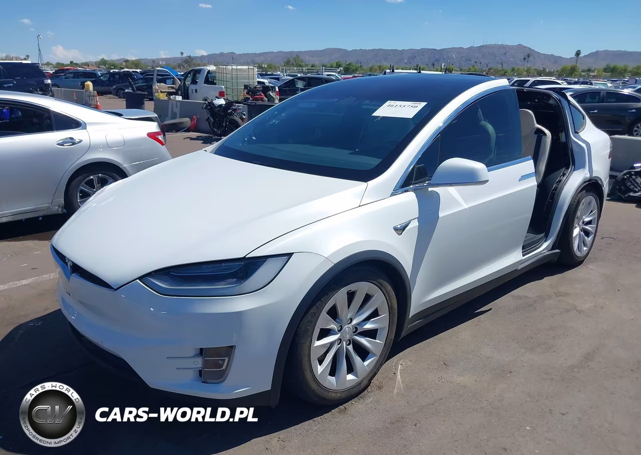 2020 Tesla Model X Long Range Dual Motor All-Wheel Drive-Long Range Plus Dual Motor All-Wheel Drive VIN:5YJXCAE24LF239384 - 2