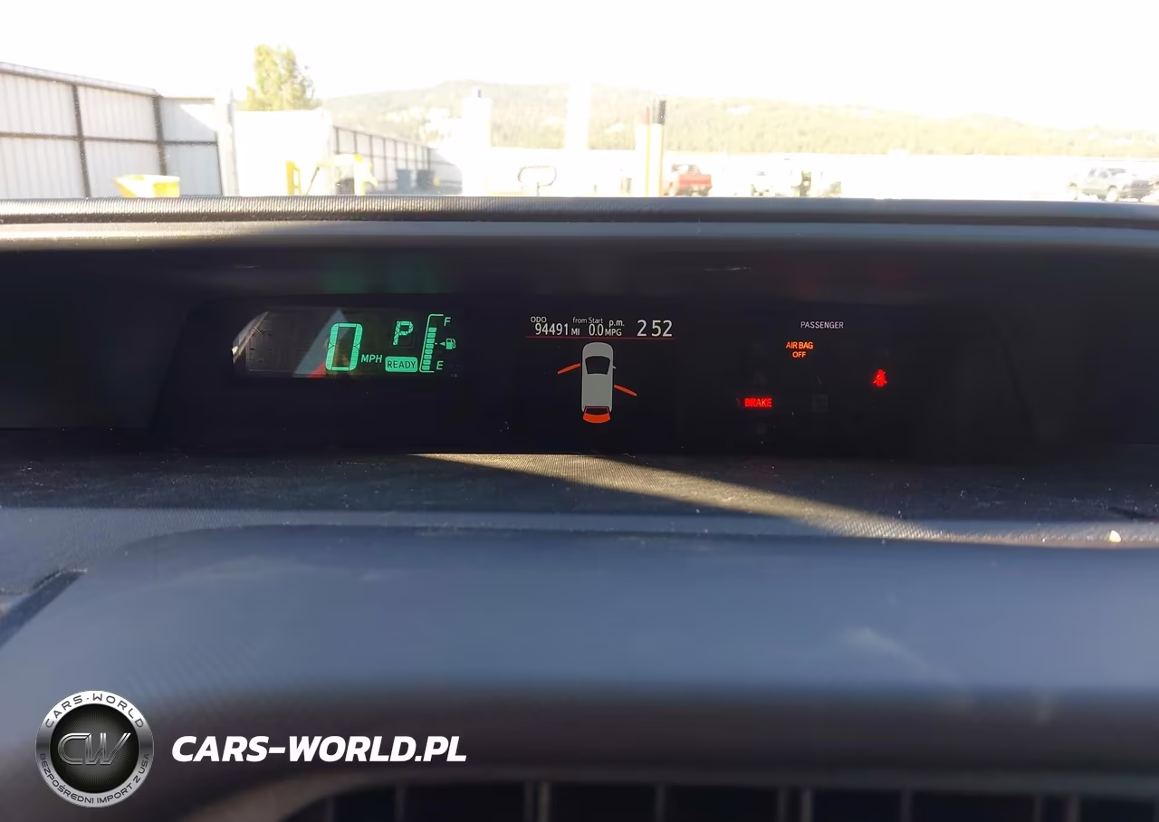 2013 Toyota Prius C Four VIN:JTDKDTB30D1043923 - 7