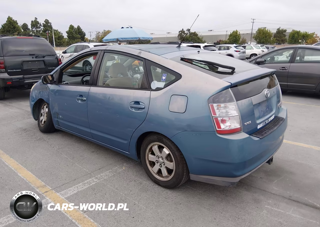 2005 Toyota Prius VIN:JTDKB20U653005677 - 3
