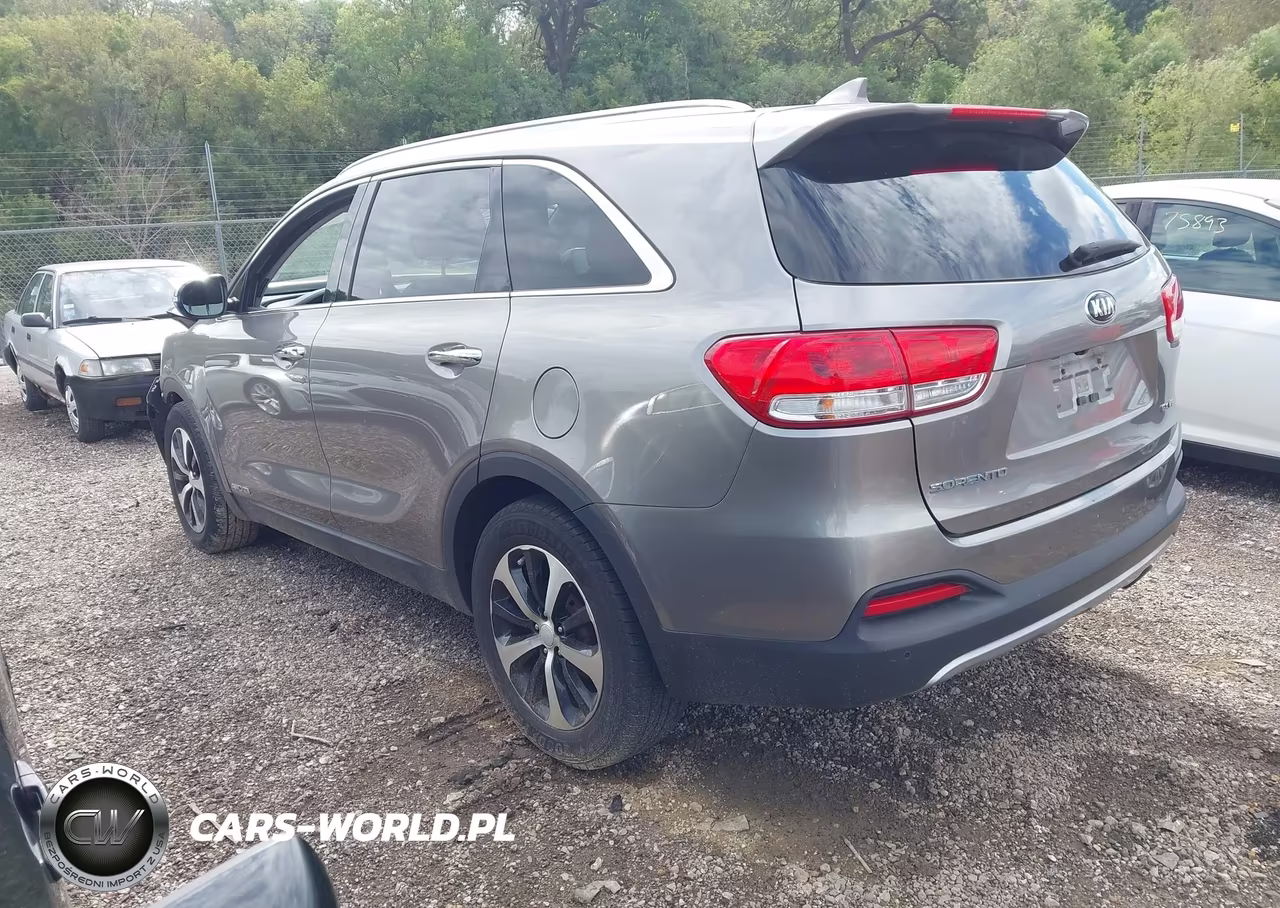 2016 Kia Sorento 3.3L Ex VIN:5XYPHDA51GG161812 - 3