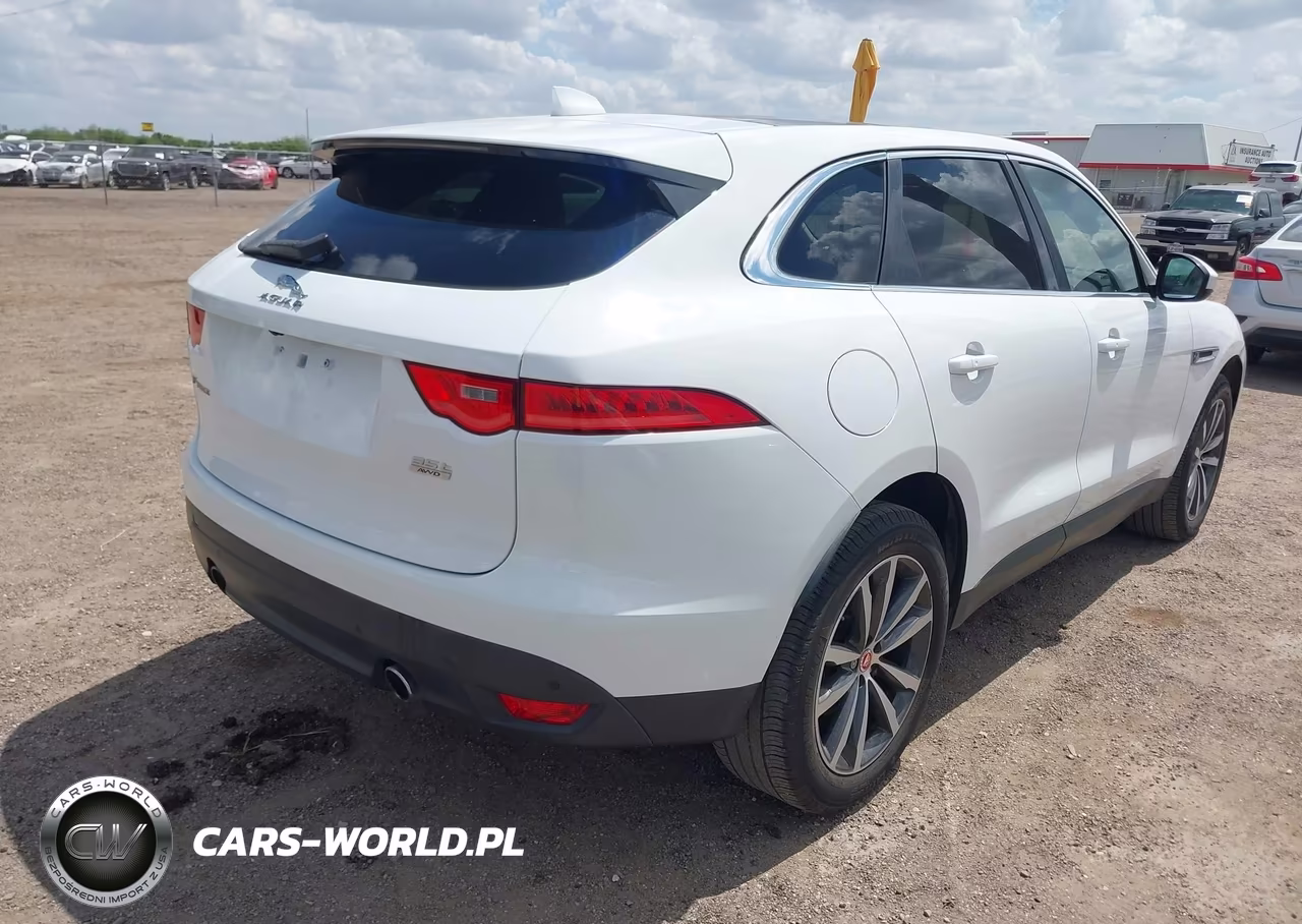 2018 Jaguar F-Pace 35T Prestige VIN:SADCK2EV7JA243344 - 4