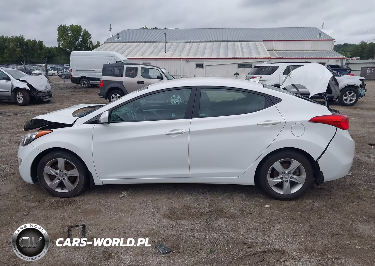 2013 Hyundai Elantra Gls VIN:5NPDH4AE5DH426187 - 13