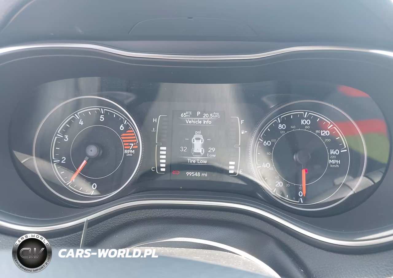 2019 Jeep Cherokee Altitude Fwd VIN:1C4PJLLB1KD339288 - 7