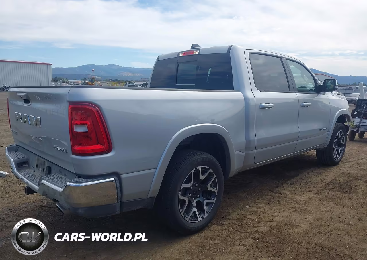 2026 Ram 1500 Laramie VIN:1C6SRFJP4TN369391 - 4