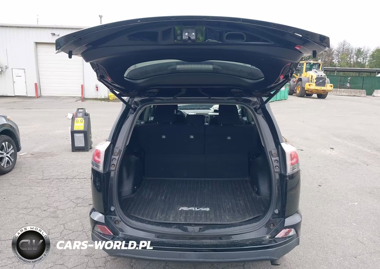 2017 Toyota Rav4 Le VIN:2T3BFREV0HW606504 - 18