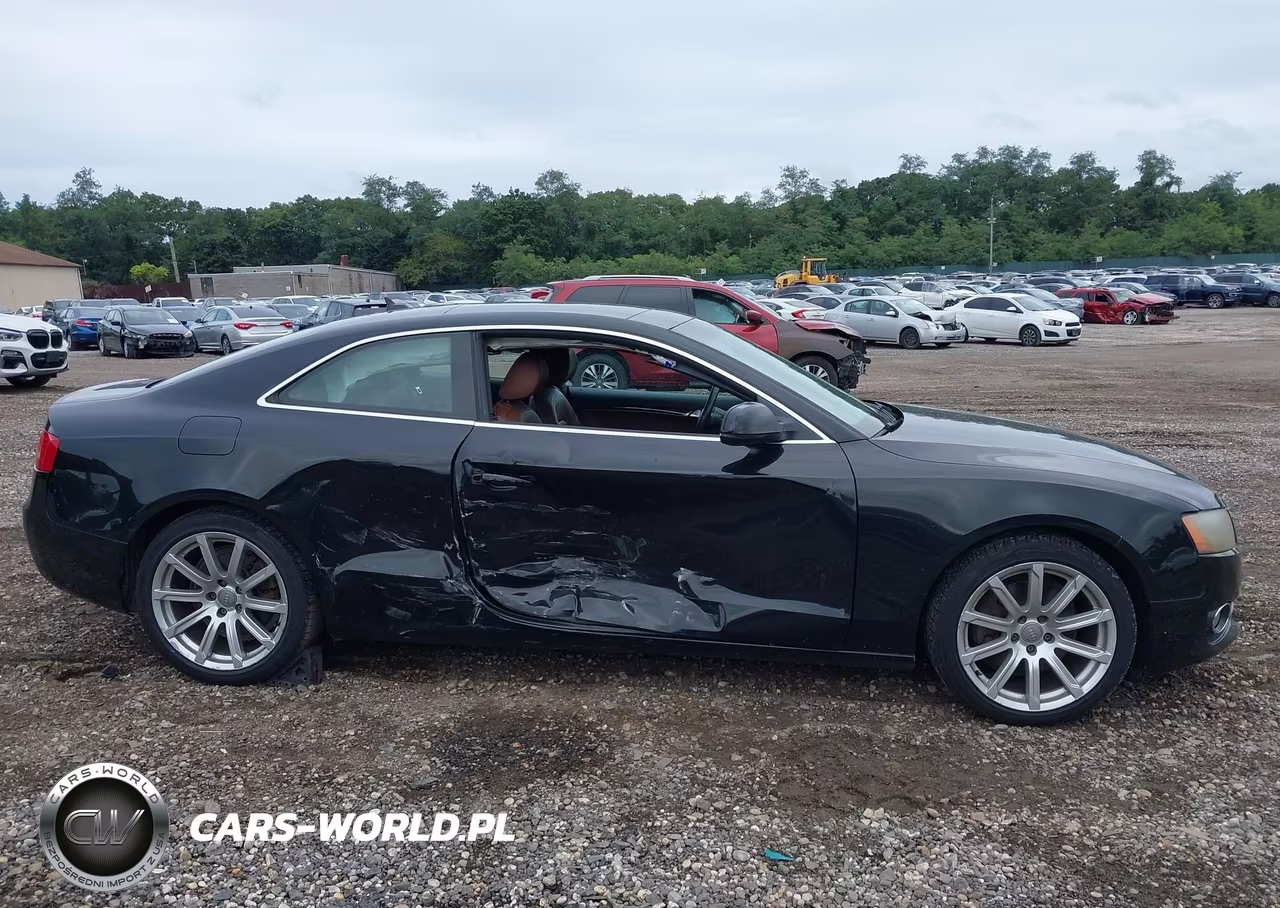2011 Audi A5 2.0T Premium VIN:WAULFAFR3BA047055 - 13
