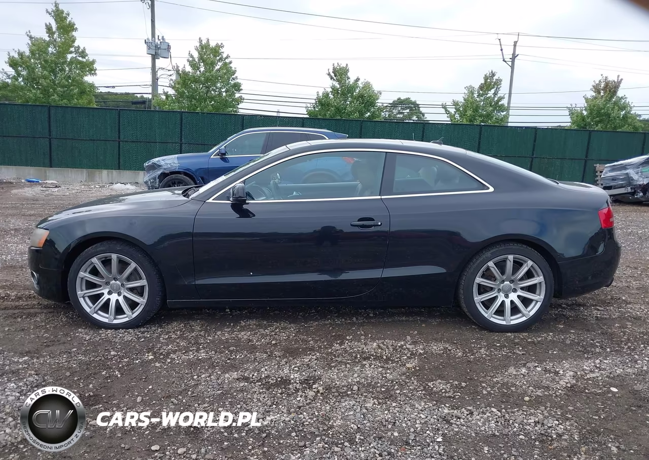 2011 Audi A5 2.0T Premium VIN:WAULFAFR3BA047055 - 14