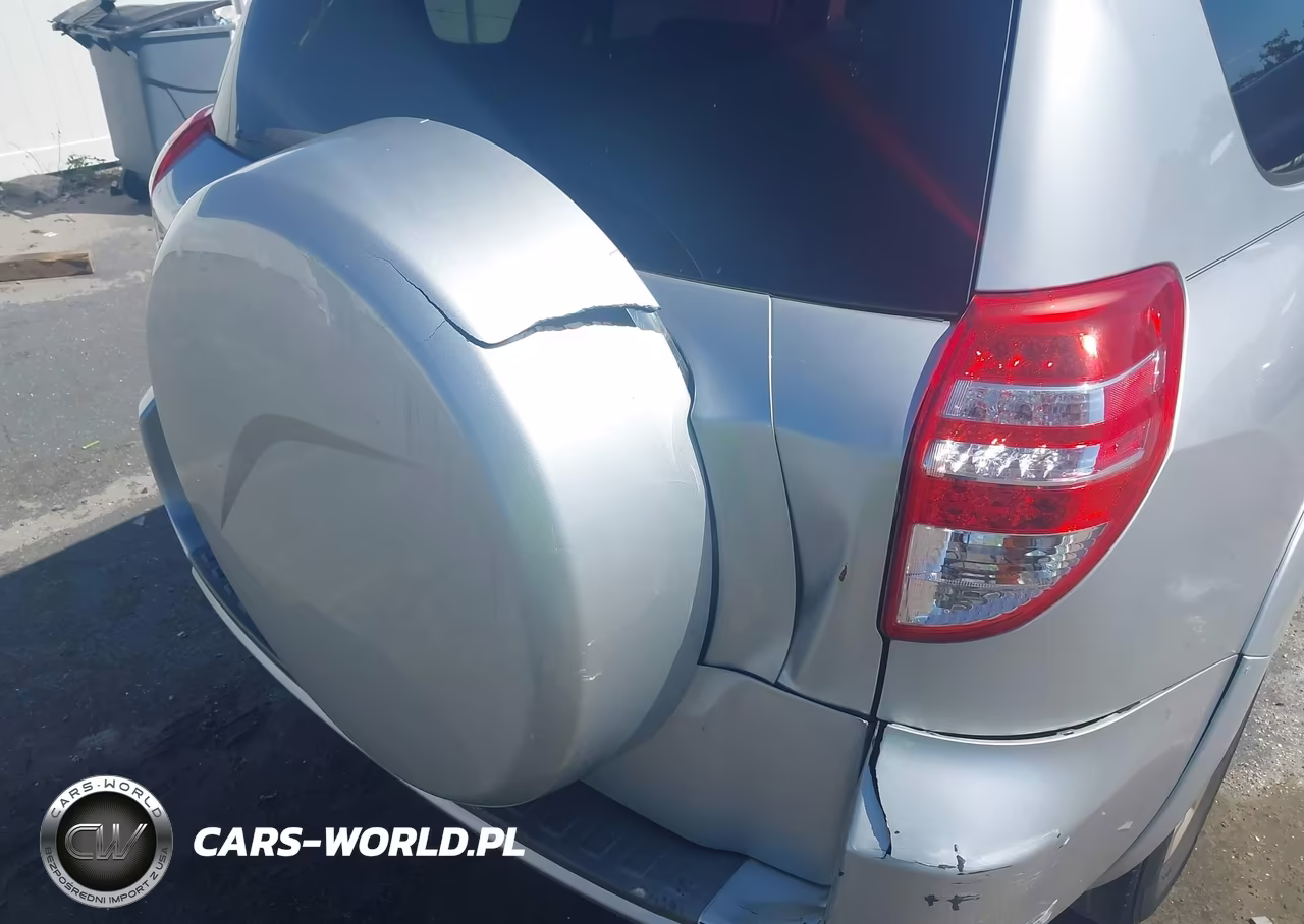 2010 Toyota Rav4 Limited V6 VIN:2T3YK4DV2AW004705 - 18