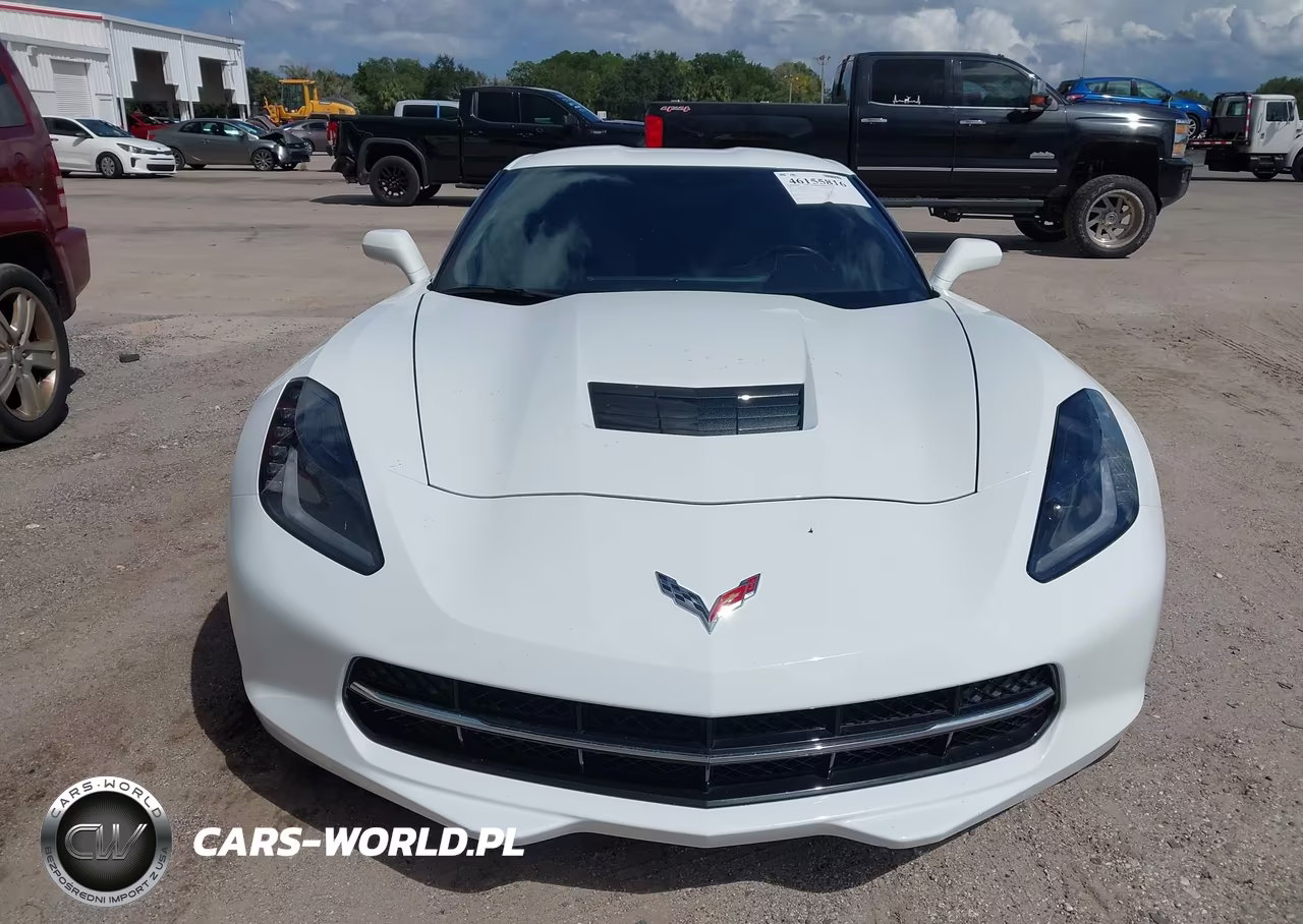 2015 Chevrolet Corvette Stingray VIN:1G1YB2D78F5101260 - 12
