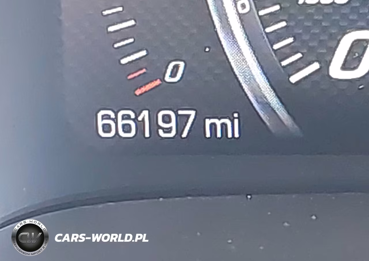 2015 Chevrolet Corvette Stingray VIN:1G1YB2D78F5101260 - 15