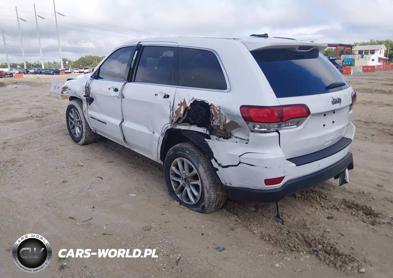 2021 Jeep Grand Cherokee Laredo E VIN:1C4RJEAG2MC681442 - 3