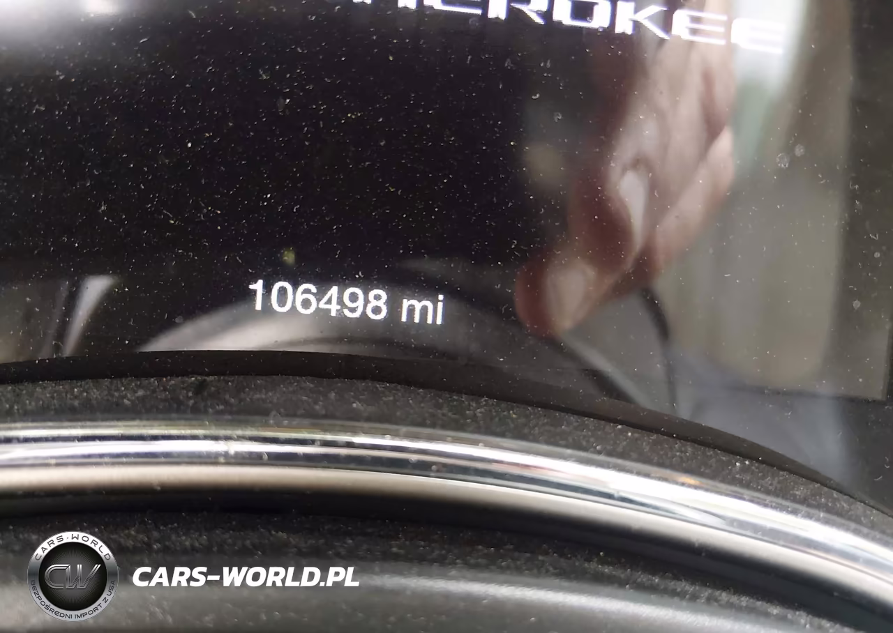 2021 Jeep Grand Cherokee Laredo E VIN:1C4RJEAG2MC681442 - 7