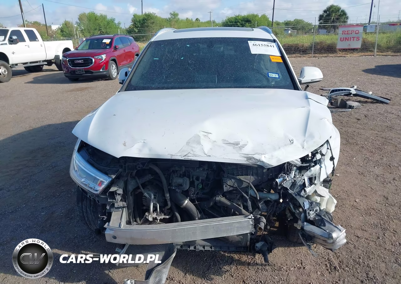 2018 Audi Q3 2.0T Premium-2.0T Sport Premium VIN:WA1HCCFS4JR031599 - 12