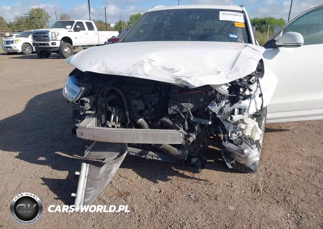 2018 Audi Q3 2.0T Premium-2.0T Sport Premium VIN:WA1HCCFS4JR031599 - 6