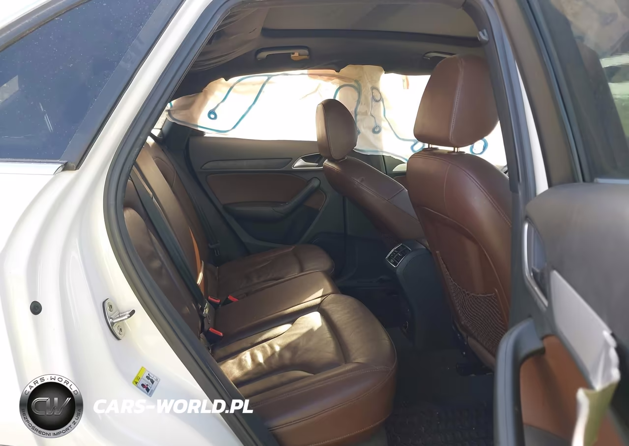 2018 Audi Q3 2.0T Premium-2.0T Sport Premium VIN:WA1HCCFS4JR031599 - 8