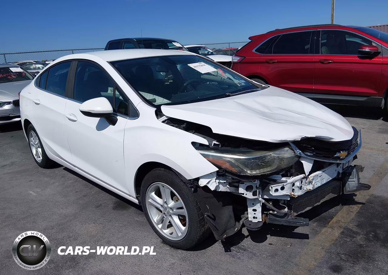 2016 Chevrolet Cruze Lt Auto – zdjęcie 1 z 14