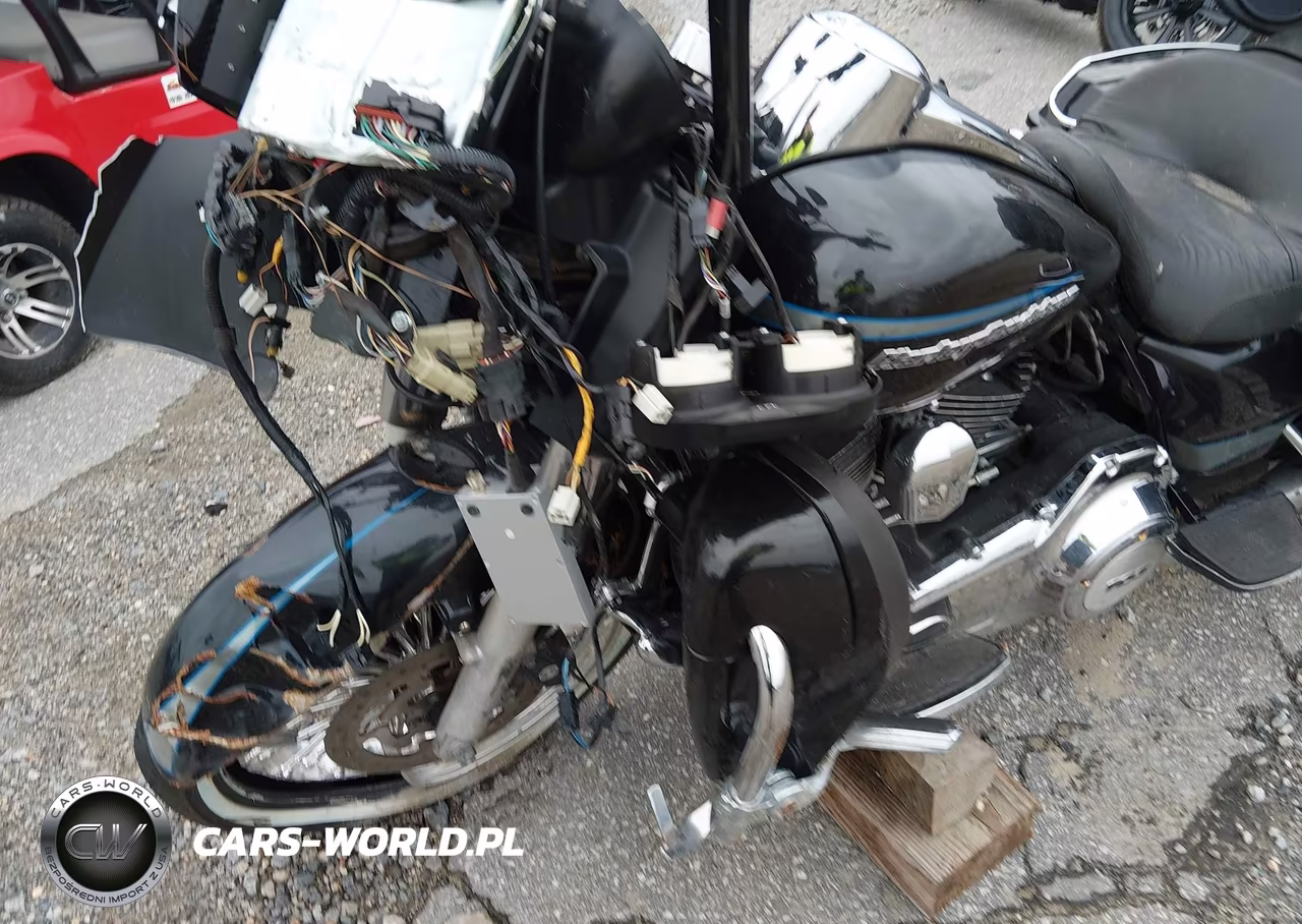 2013 Harley-Davidson Fltru Road Glide Ultra VIN:1HD1KGM16DB628440 - 14
