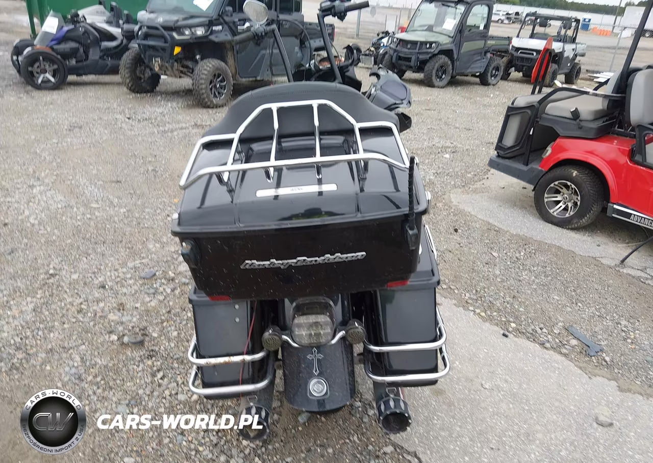 2013 Harley-Davidson Fltru Road Glide Ultra VIN:1HD1KGM16DB628440 - 6