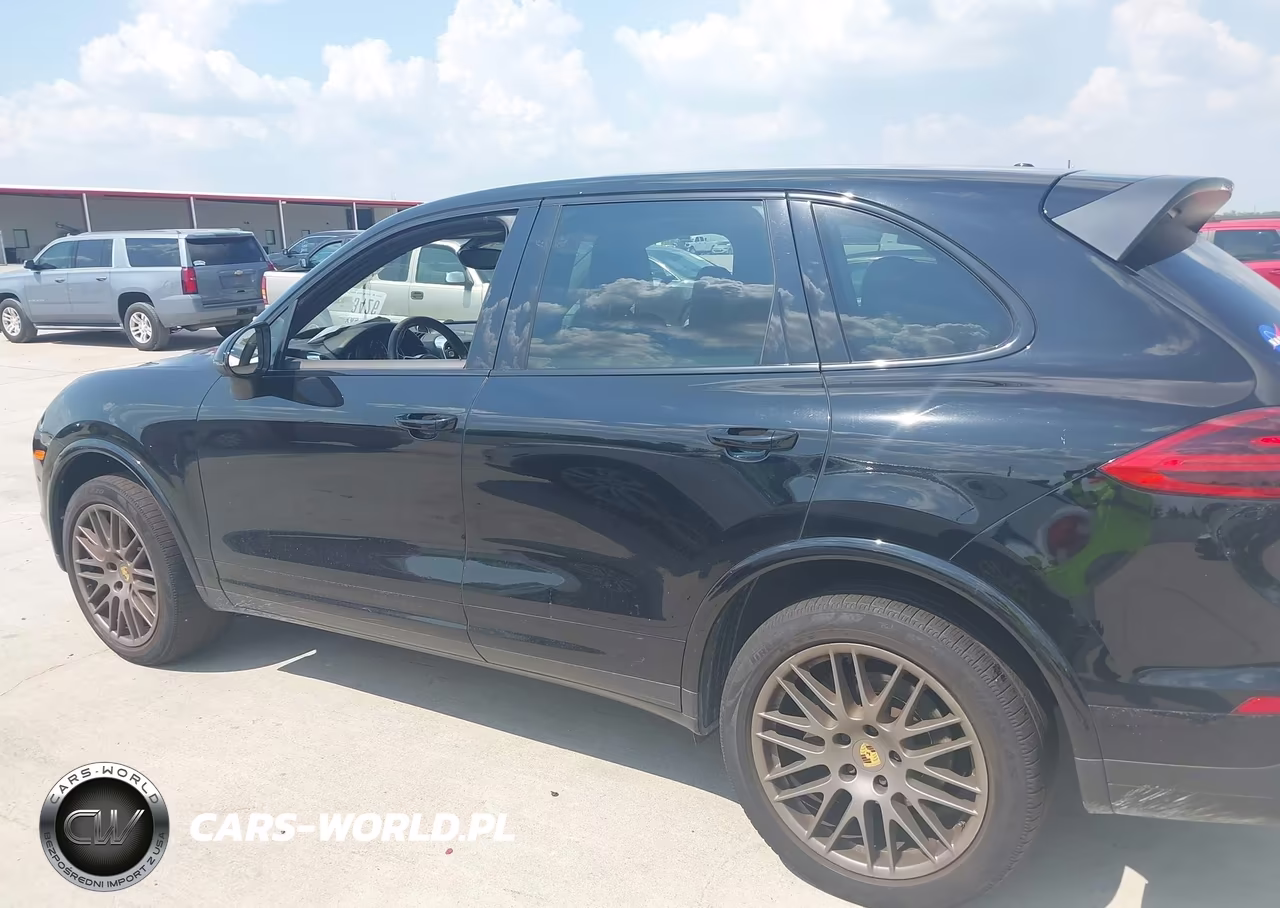 2017 Porsche Cayenne VIN:WP1AA2A22HKA81188 - 14