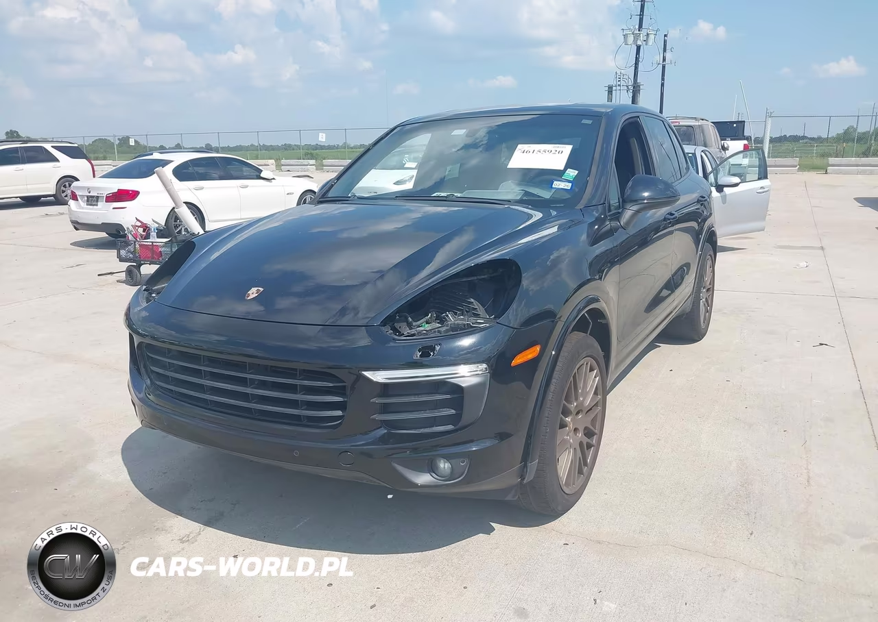 2017 Porsche Cayenne VIN:WP1AA2A22HKA81188 - 2
