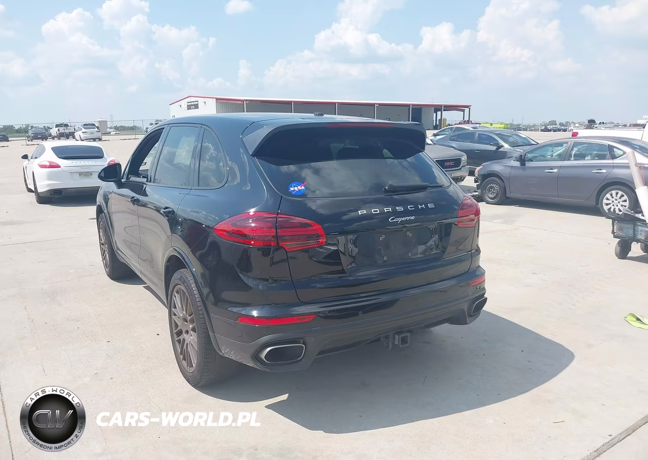 2017 Porsche Cayenne VIN:WP1AA2A22HKA81188 - 3