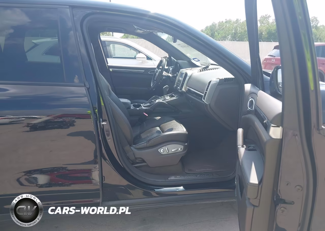 2017 Porsche Cayenne VIN:WP1AA2A22HKA81188 - 5