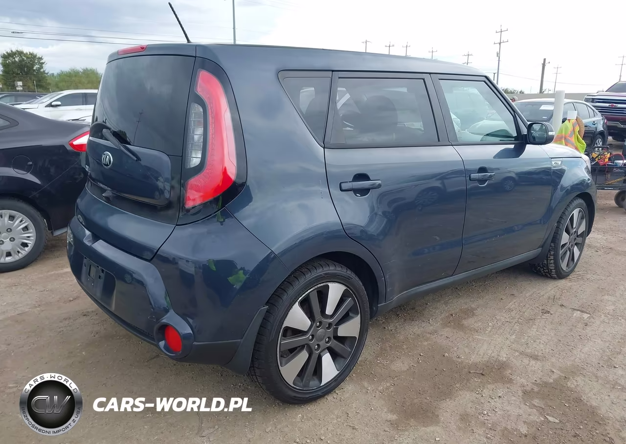 2015 Kia Soul ! VIN:KNDJX3A55F7135146 - 4