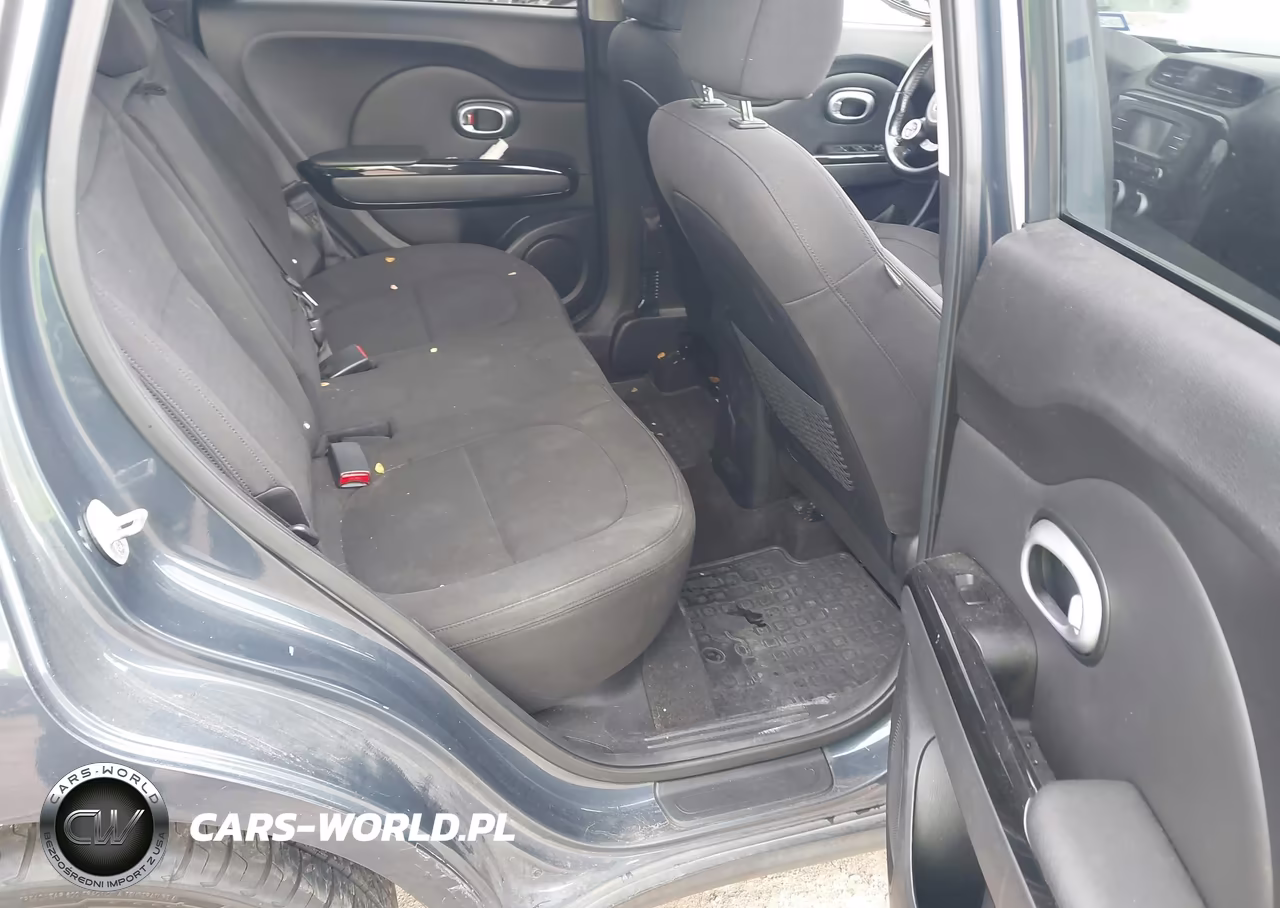 2015 Kia Soul ! VIN:KNDJX3A55F7135146 - 8