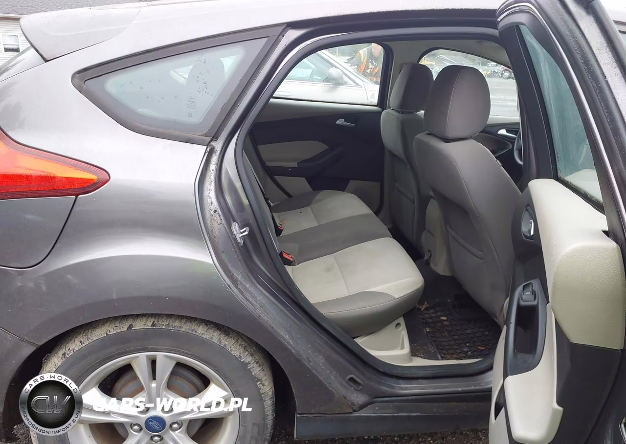 2014 Ford Focus Se VIN:1FADP3K25EL154020 - 8