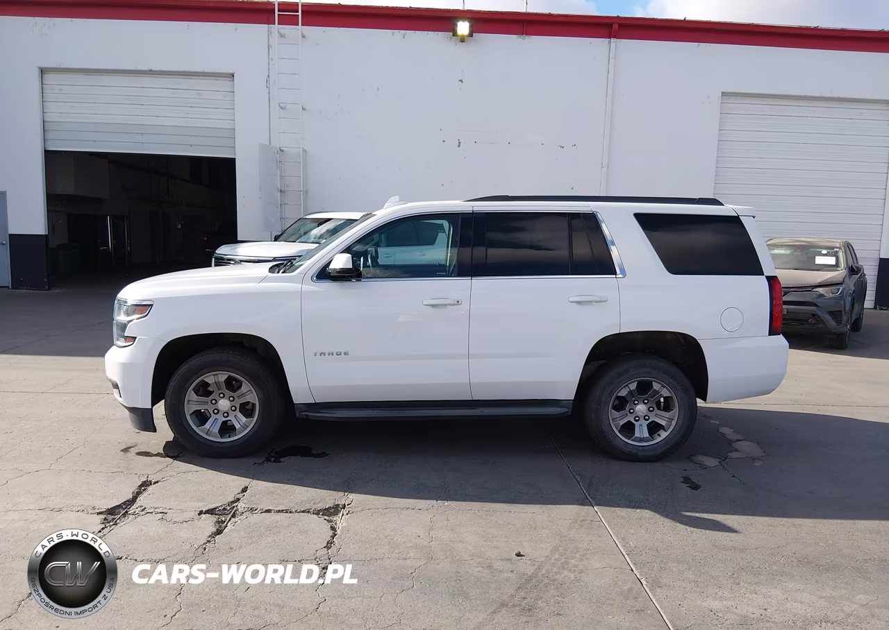 2018 Chevrolet Tahoe Ls VIN:1GNSKAEC2JR345806 - 14