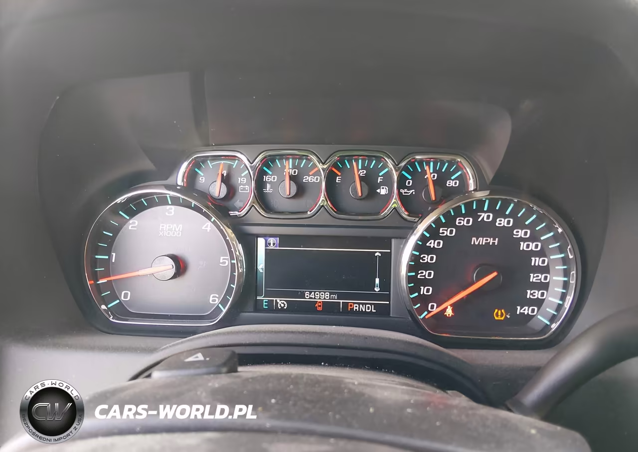 2018 Chevrolet Tahoe Ls VIN:1GNSKAEC2JR345806 - 15