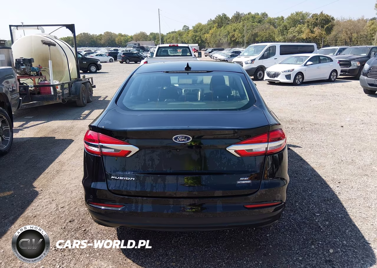 2020 Ford Fusion Hybrid Se VIN:3FA6P0LU4LR120737 - 16