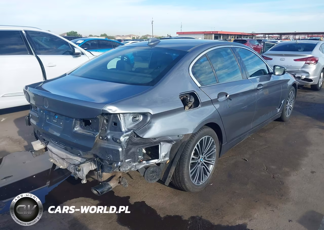 2020 BMW 530I xDrive VIN:WBAJR7C00LCD07749 - 4