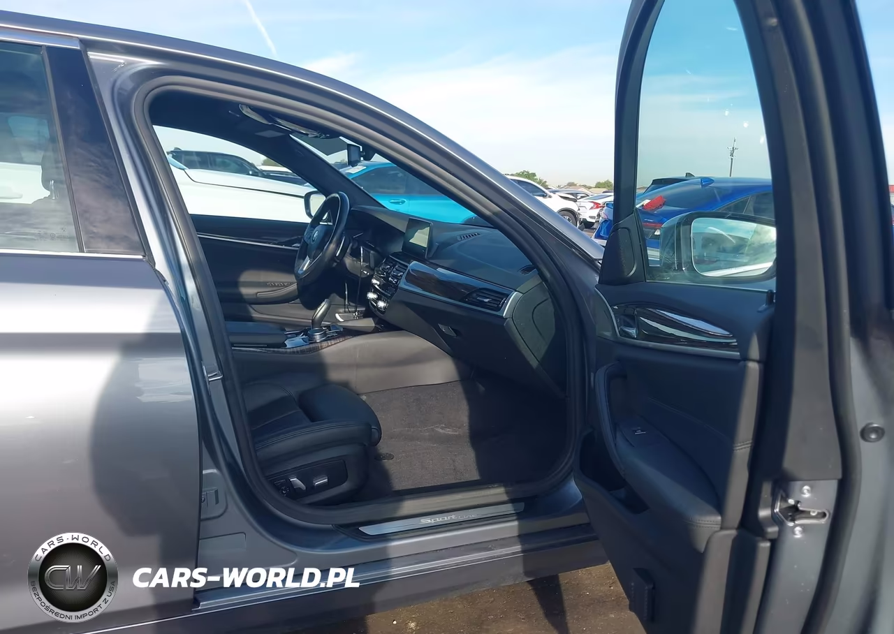 2020 BMW 530I xDrive VIN:WBAJR7C00LCD07749 - 5