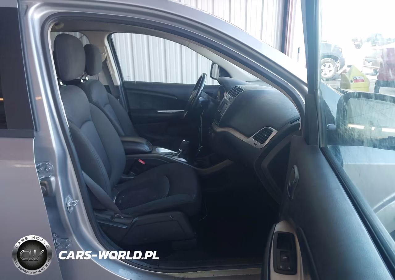 2019 Dodge Journey Se VIN:3C4PDCBB7KT862978 - 5