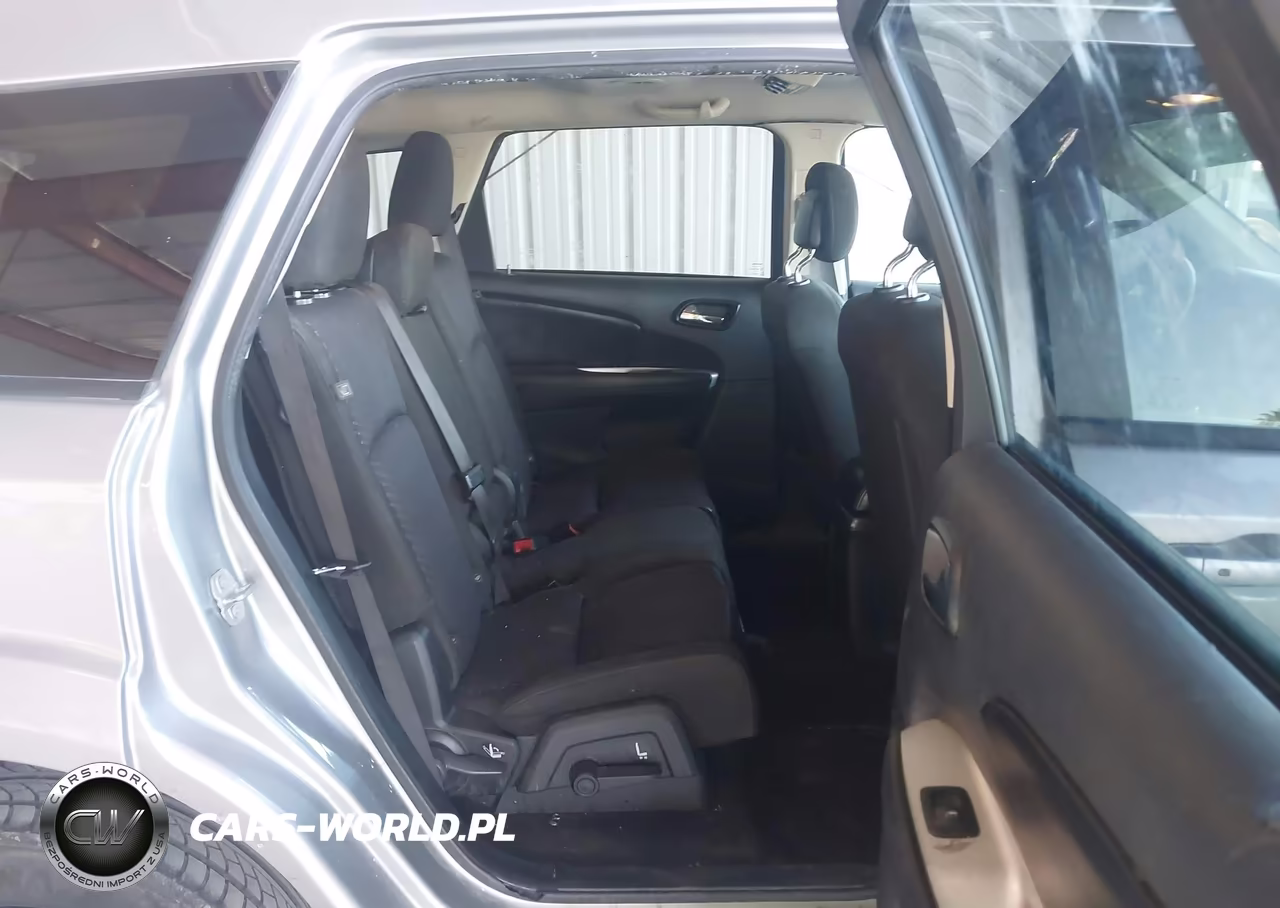 2019 Dodge Journey Se VIN:3C4PDCBB7KT862978 - 8