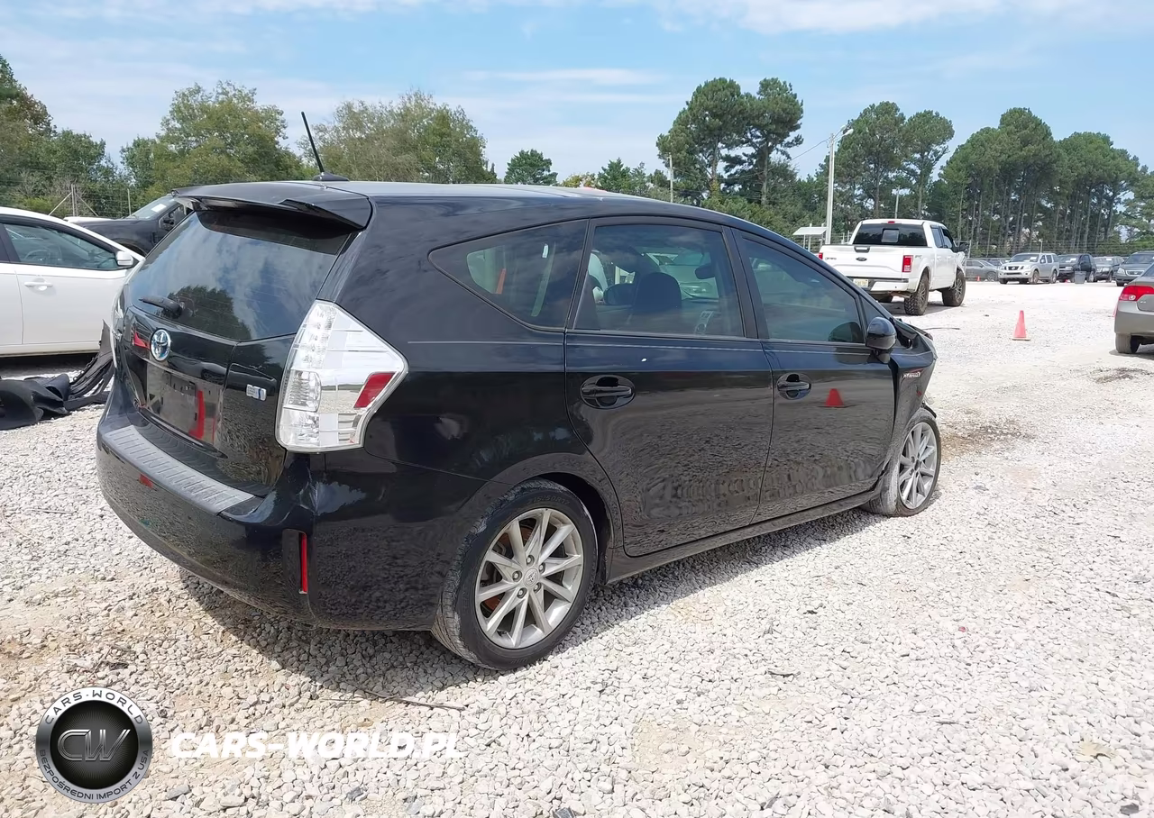 2012 Toyota Prius V Five VIN:JTDZN3EU7C3059247 - 4