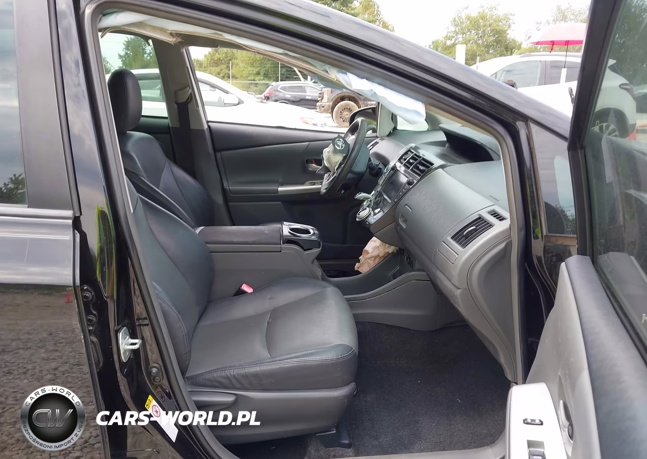 2012 Toyota Prius V Five VIN:JTDZN3EU7C3059247 - 5