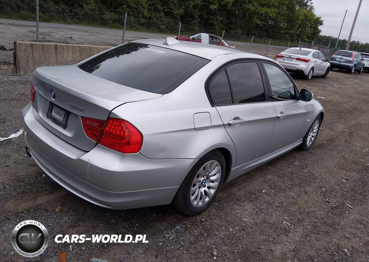 2009 BMW 328I VIN:WBAPH77549NM29110 - 4
