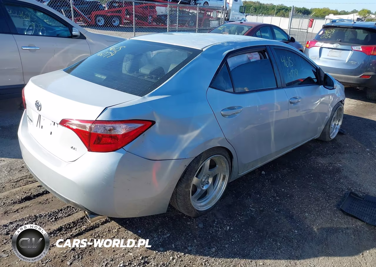 2019 Toyota Corolla Le VIN:2T1BURHE6KC210371 - 4