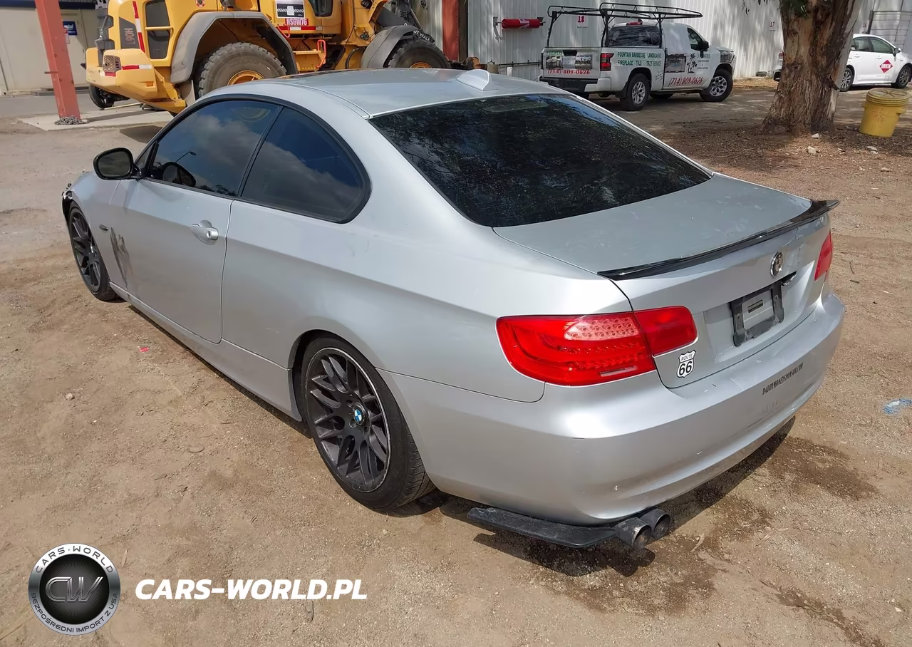 2011 BMW 328I VIN:WBAKE5C59BE572864 - 3