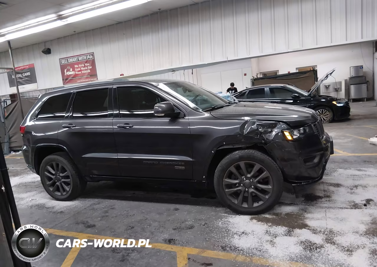 2016 Jeep Grand Cherokee Limited 75Th Anniversary VIN:1C4RJEBG6GC451549 - 13