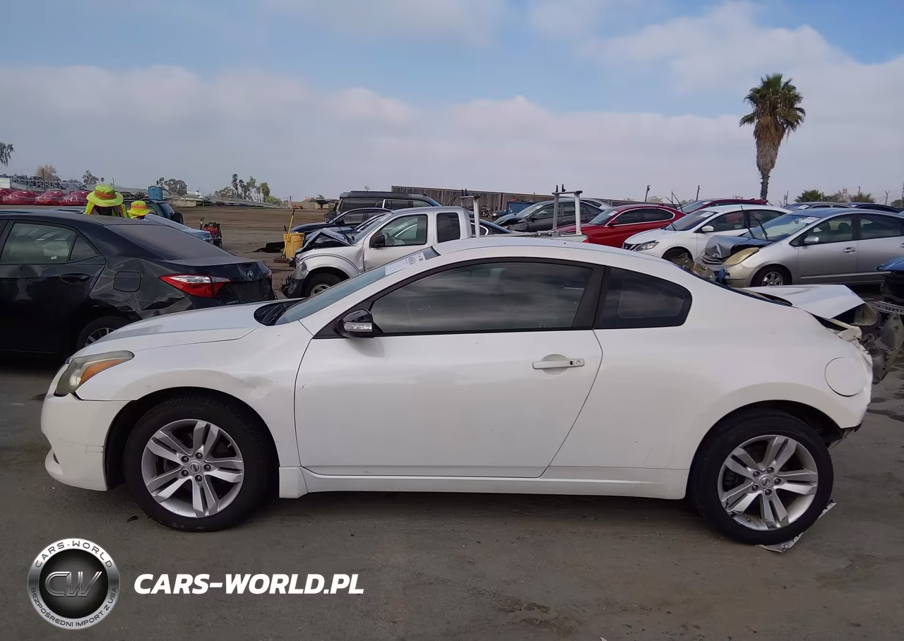 2010 Nissan Altima 2.5 S VIN:1N4AL2EP1AC184965 - 14