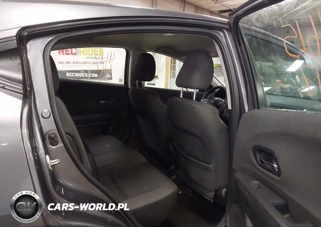 2019 Honda Hr-V Lx VIN:3CZRU6H37KG721437 - 8